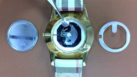 replace burberry watch battery